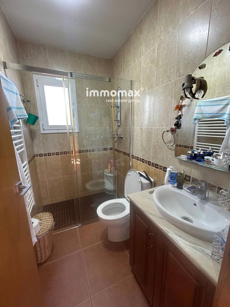 3 bedroom Villa for sale in Palau de Plegamans with garage - € 439,000 (Ref: 9650828)