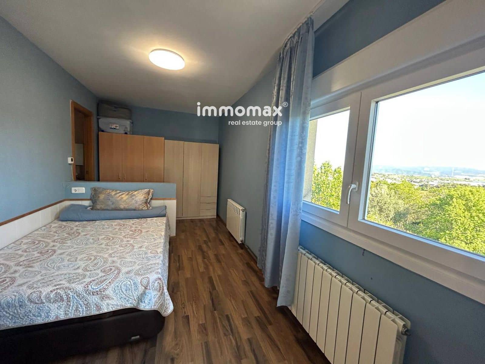 3 bedroom Villa for sale in Palau de Plegamans with garage - € 439,000 (Ref: 9650828)