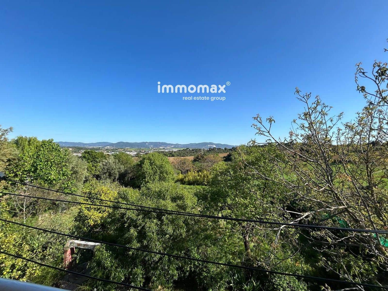 3 bedroom Villa for sale in Palau de Plegamans with garage - € 439,000 (Ref: 9650828)