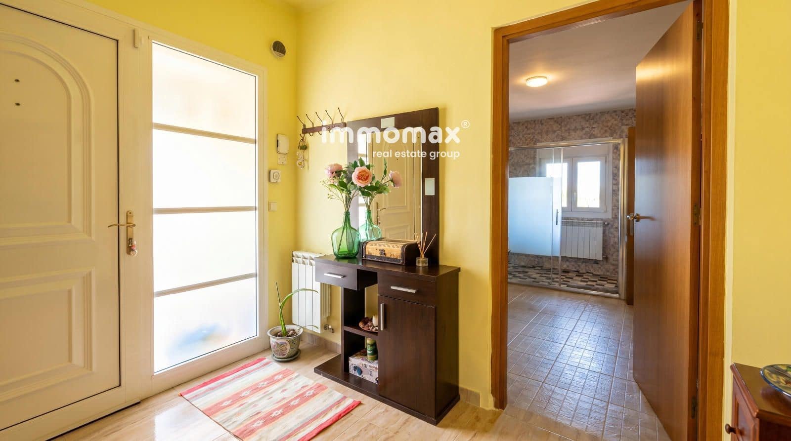 3 bedroom Villa for sale in Palau de Plegamans with garage - € 429,000 (Ref: 9650828)