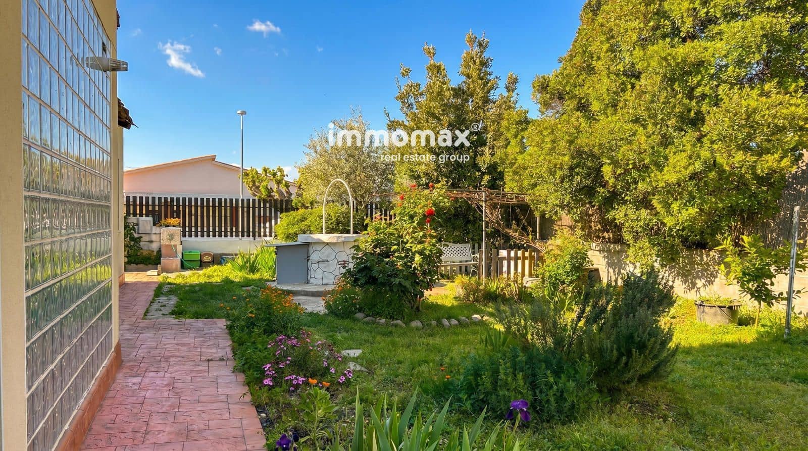 3 bedroom Villa for sale in Palau de Plegamans with garage - € 429,000 (Ref: 9650828)