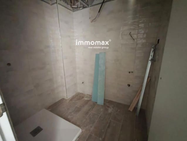 Kommersiell till salu i Sant Feliu de Llobregat - 115 000 € (Ref: 9657897)