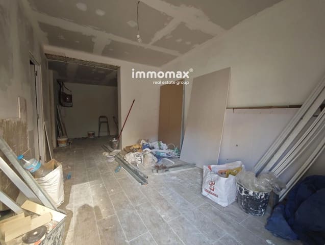 Kommersiell till salu i Sant Feliu de Llobregat - 115 000 € (Ref: 9657897)