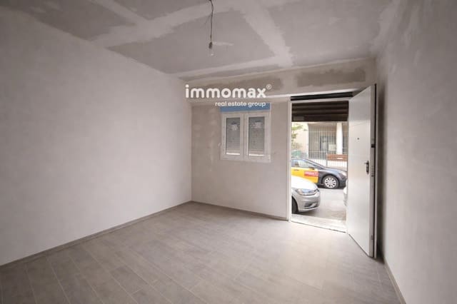 Local Comercial en Sant Feliu de Llobregat en venta - 115.000 € (Ref: 9657897)