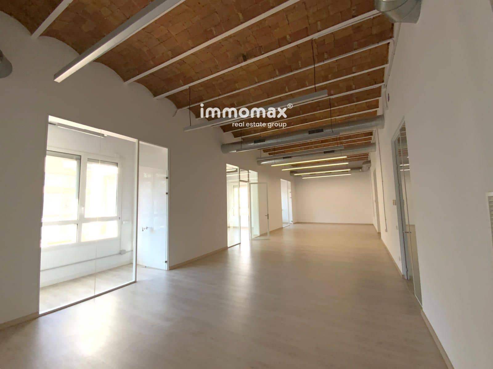 Toimisto vuokrattavana paikassa Barcelona kaupunki - 10 392 € (Ref: 9665531)