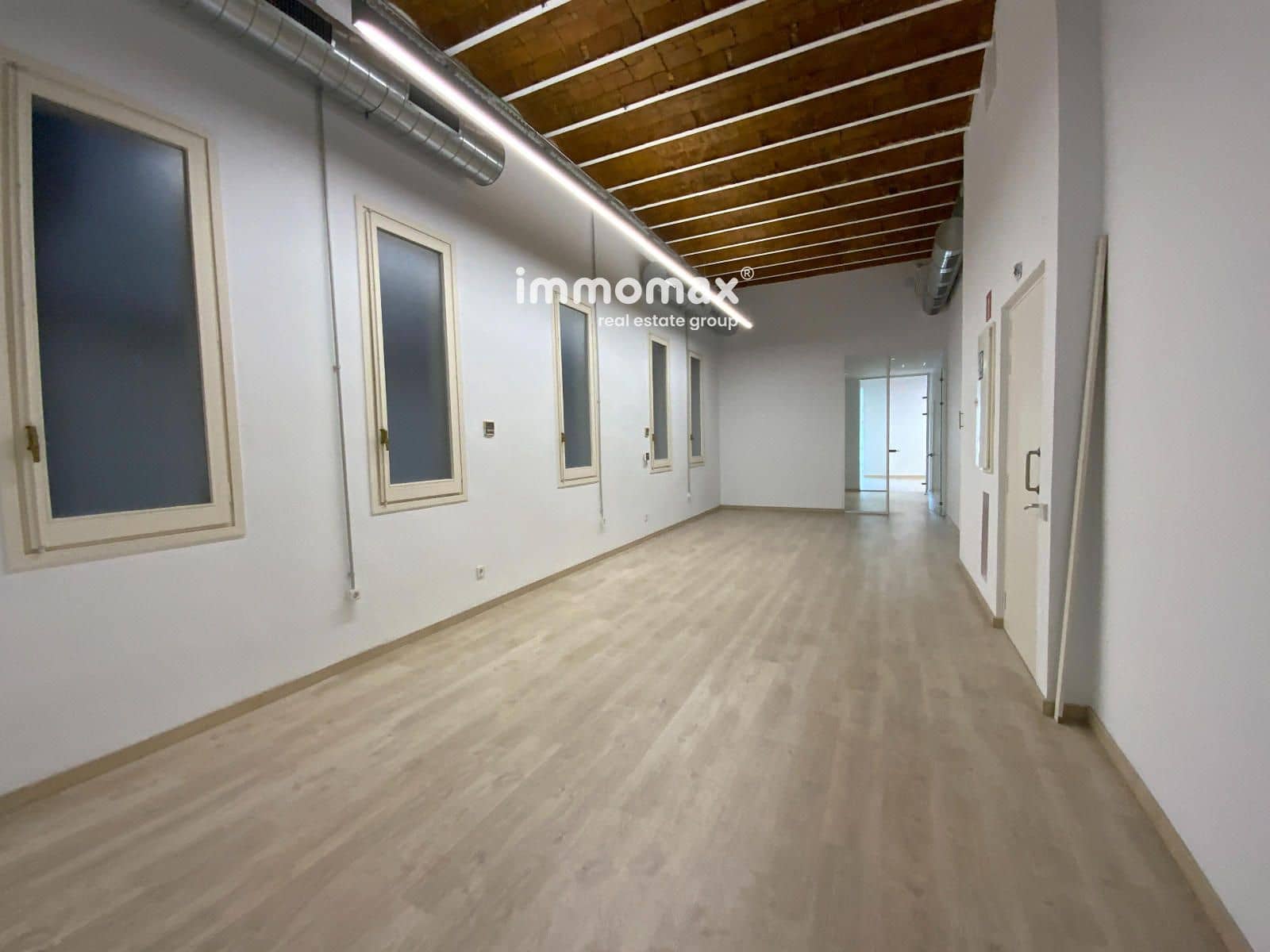 Toimisto vuokrattavana paikassa Barcelona kaupunki - 10 392 € (Ref: 9665531)