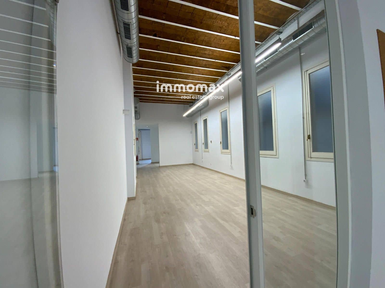 Toimisto vuokrattavana paikassa Barcelona kaupunki - 10 392 € (Ref: 9665531)