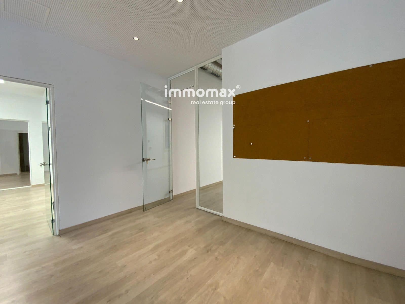 Toimisto vuokrattavana paikassa Barcelona kaupunki - 10 392 € (Ref: 9665531)