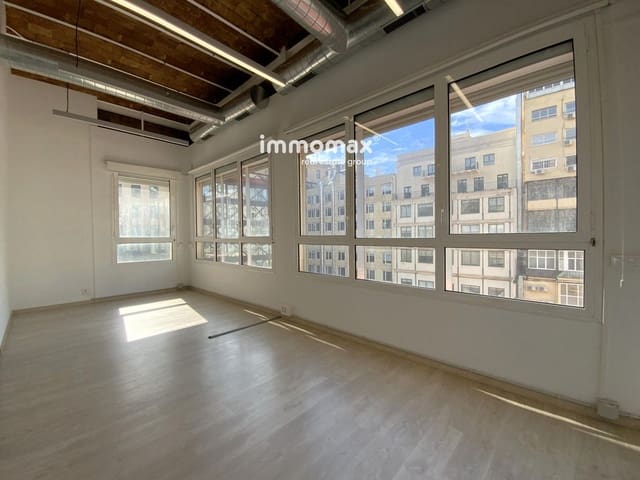 Toimisto vuokrattavana paikassa Barcelona kaupunki - 10 392 € (Ref: 9665531)