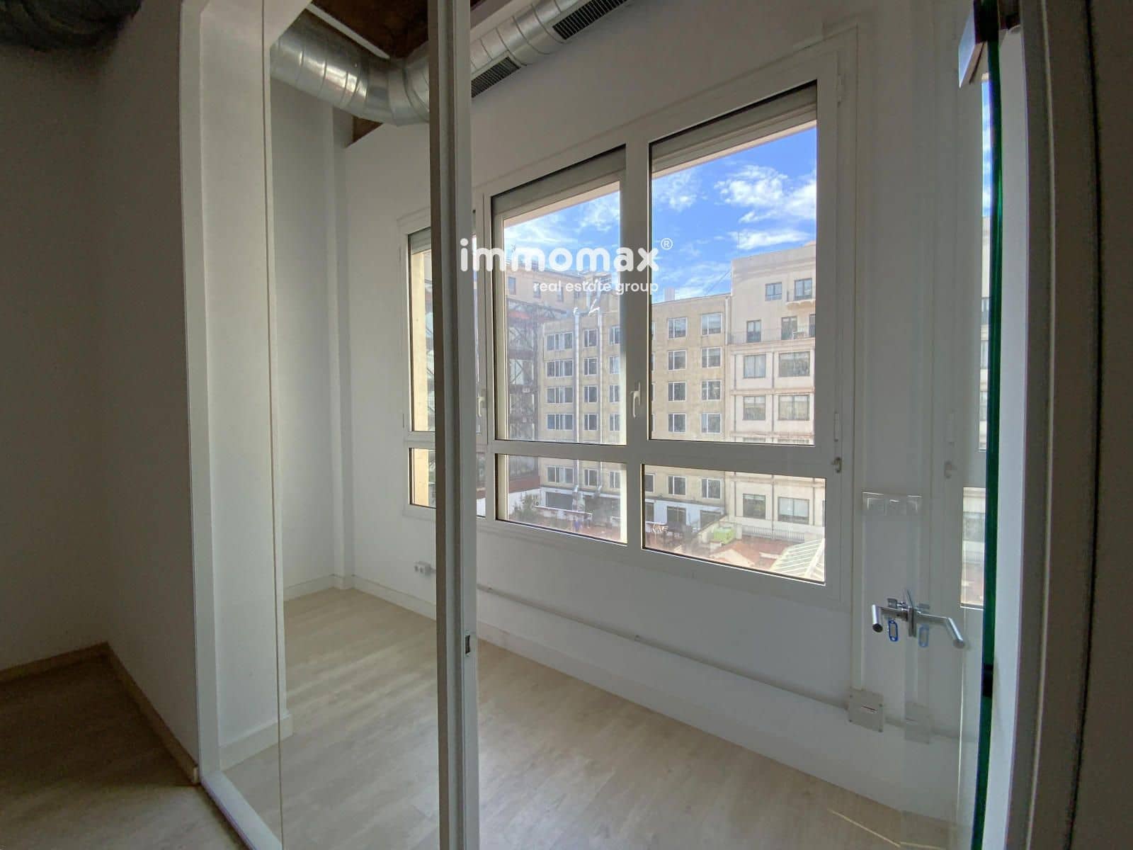 Toimisto vuokrattavana paikassa Barcelona kaupunki - 10 392 € (Ref: 9665531)