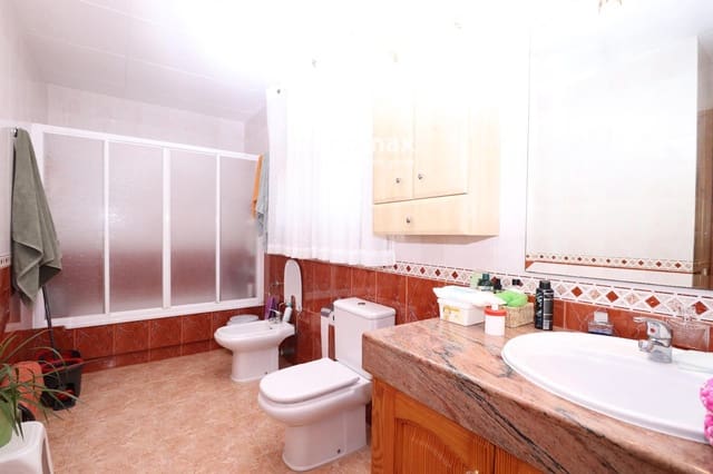 Villa til salgs i Riells i Viabrea - € 350 000 (Ref: 9669725)