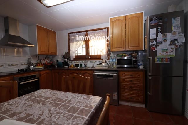 5 Zimmer Villa zu verkaufen in Riells i Viabrea mit Garage - 339.000 € (Ref: 9669725)