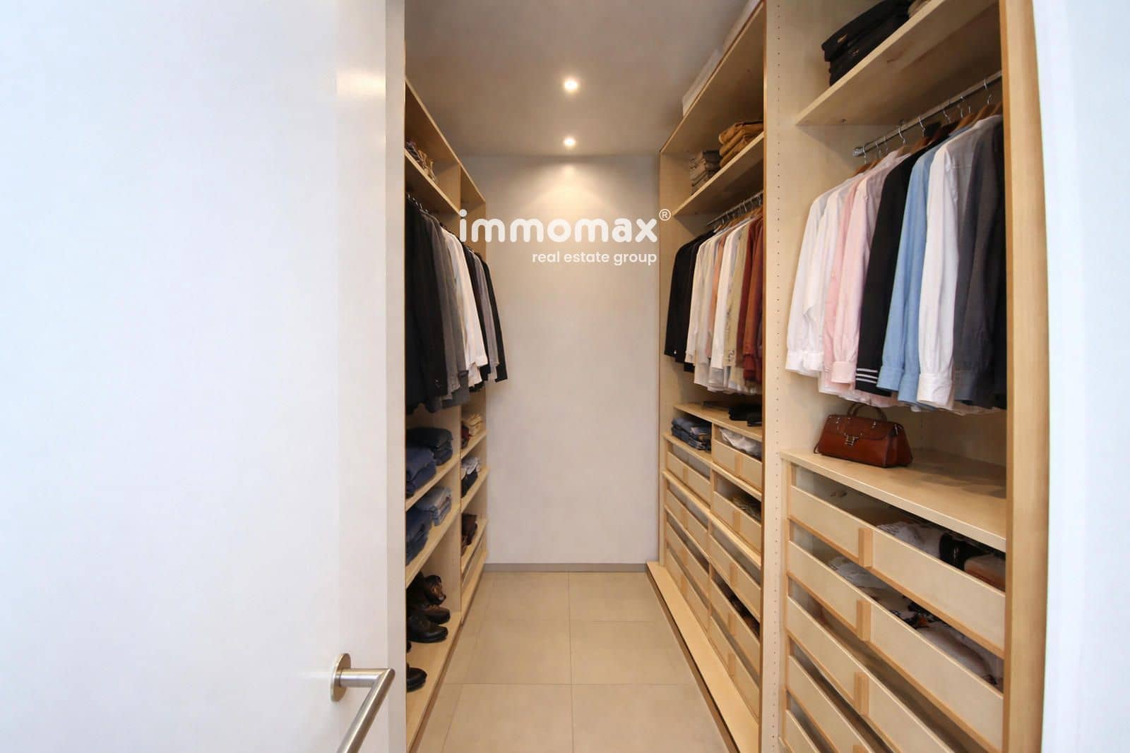 6 slaapkamer Villa te koop in Sant Cugat del Valles met zwembad garage - € 1.950.000 (Ref: 9678186)