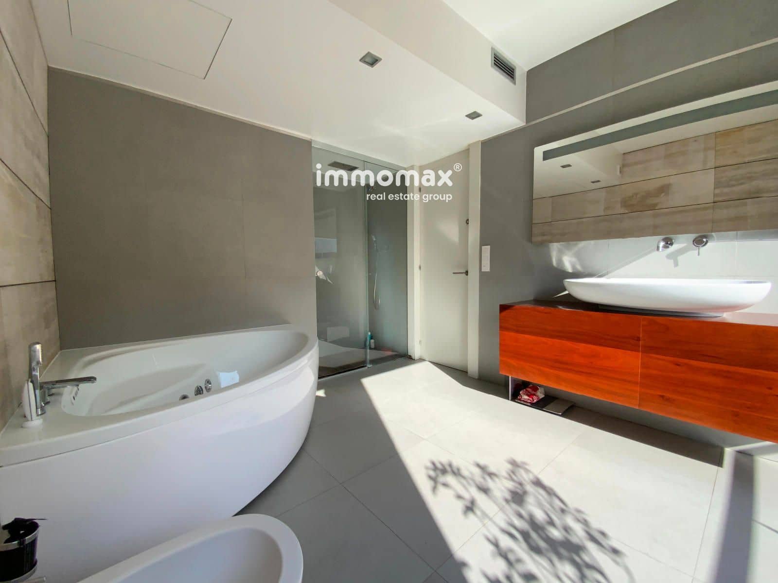 6 slaapkamer Villa te koop in Sant Cugat del Valles met zwembad garage - € 1.950.000 (Ref: 9678186)