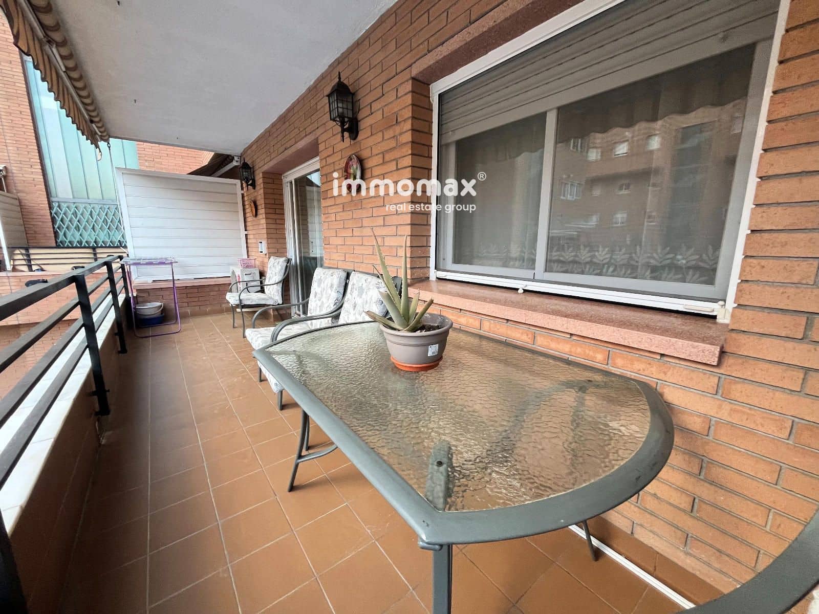 4 bedroom Flat for sale in Sant Boi de Llobregat with pool garage - € 420,000 (Ref: 9696760)