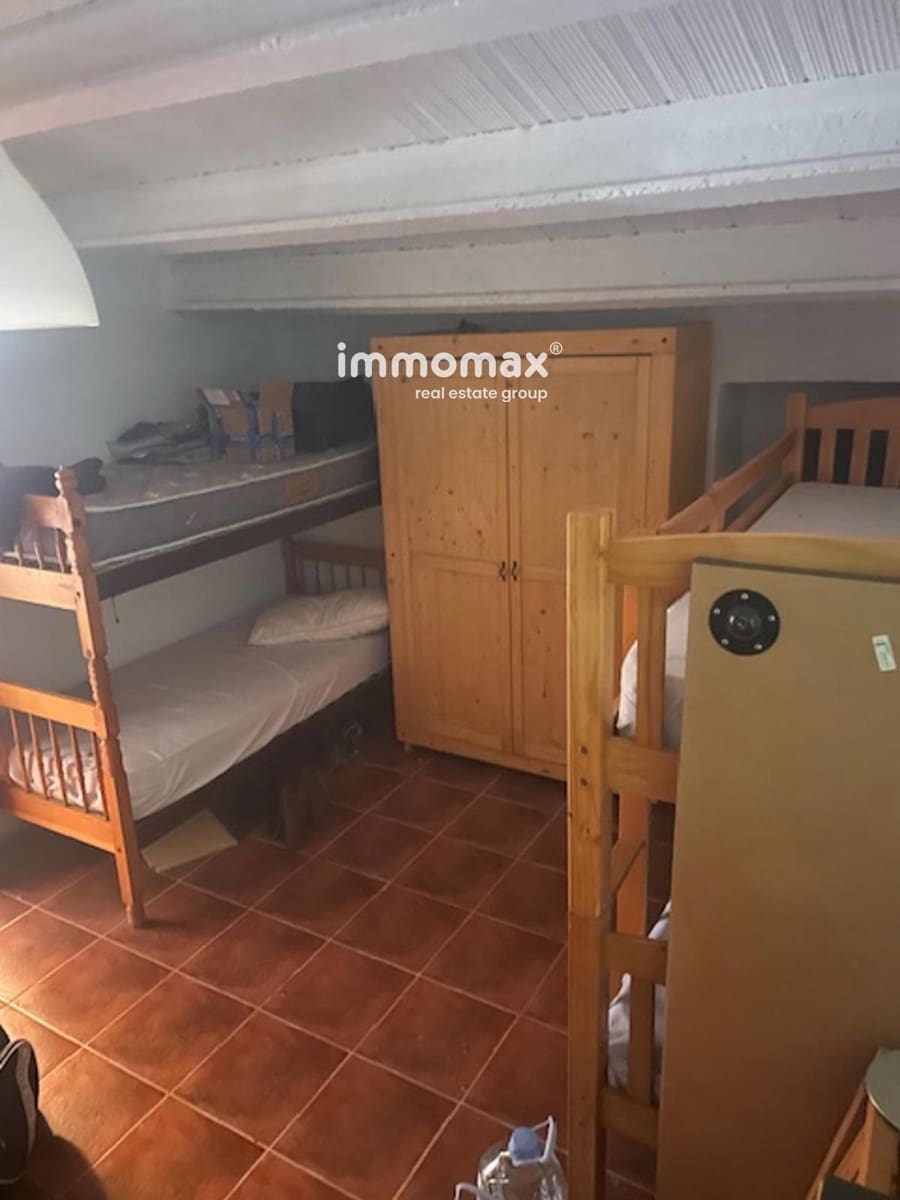 Grunde uden byggetilladelser til salg i L'Ampolla - € 138.000 (Ref: 9705893)