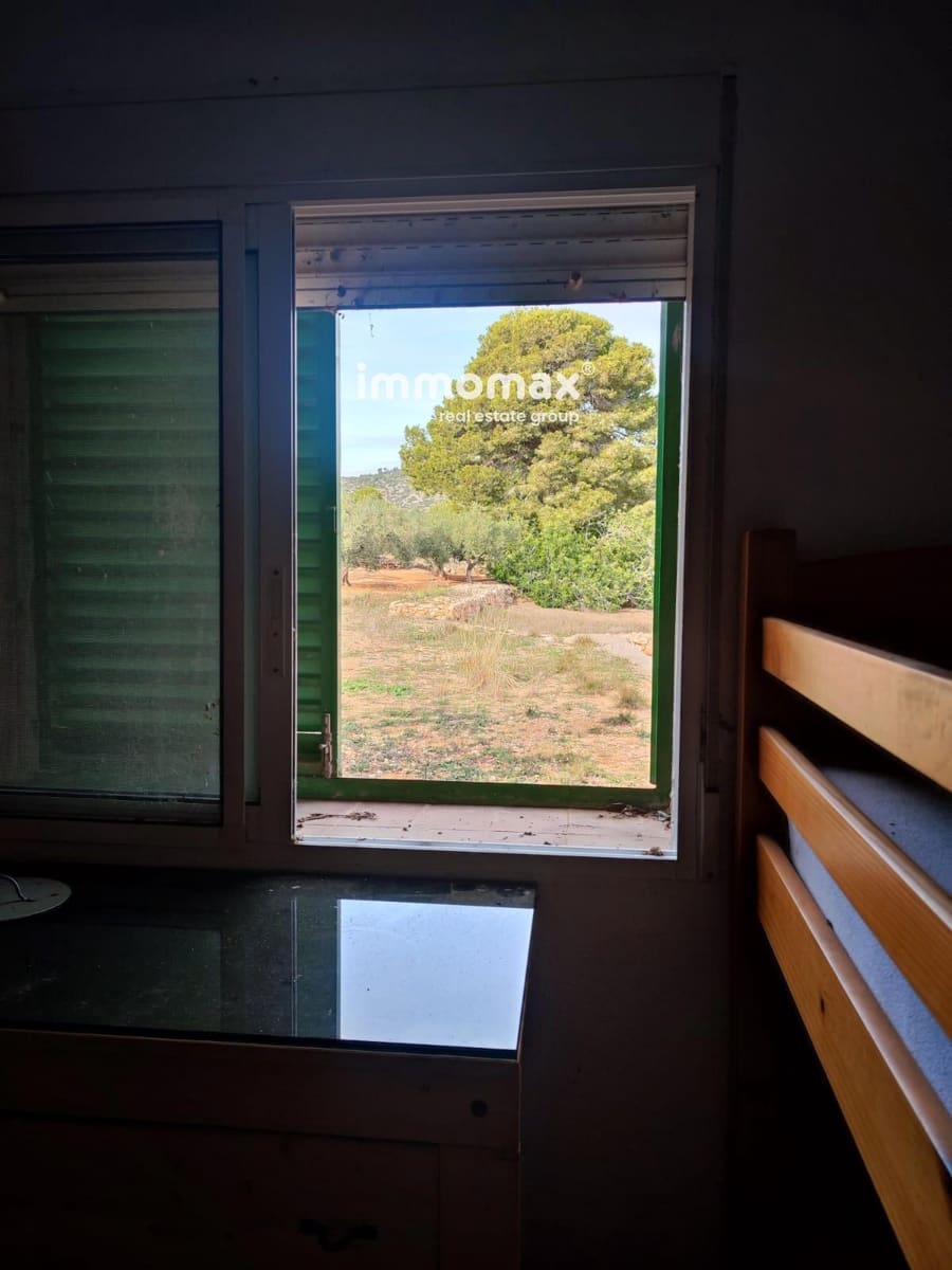 Grunde uden byggetilladelser til salg i L'Ampolla - € 138.000 (Ref: 9705893)