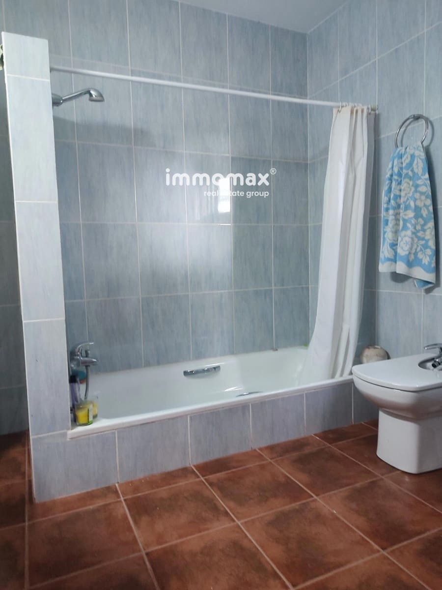 Grunde uden byggetilladelser til salg i L'Ampolla - € 138.000 (Ref: 9705893)