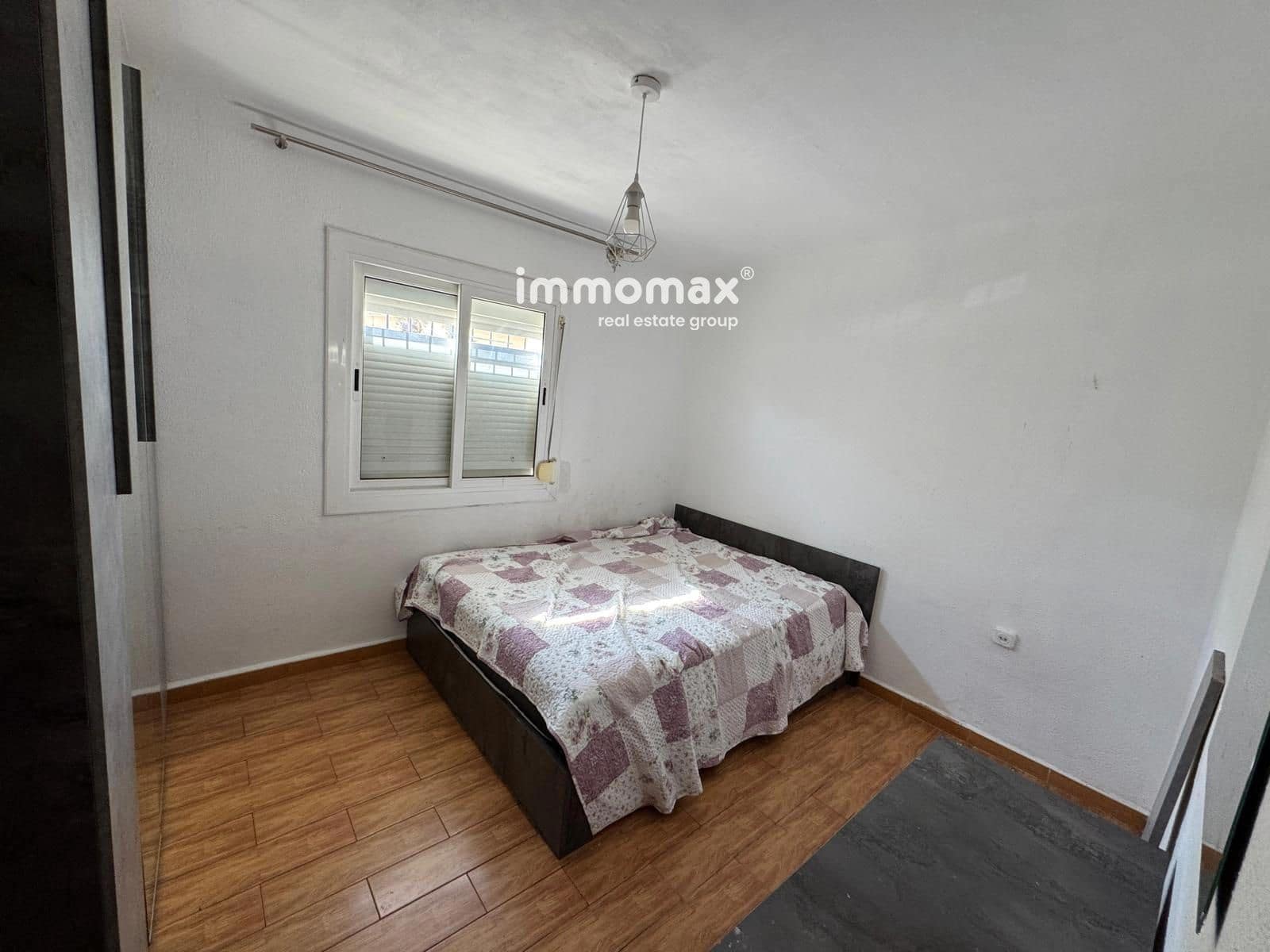 3 bedroom Flat for sale in Sant Boi de Llobregat - € 149,000 (Ref: 9707717)