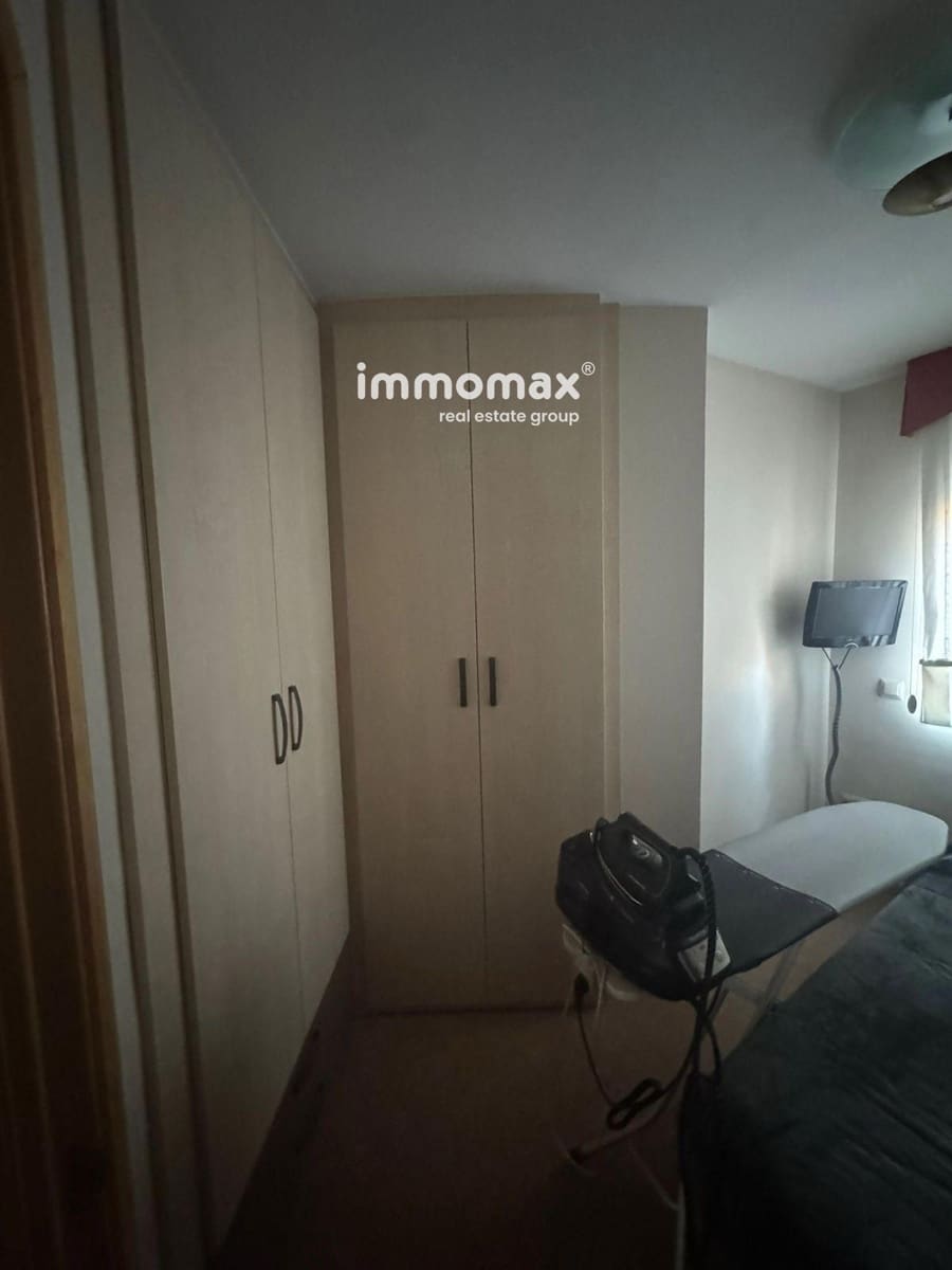 3 slaapkamer Flat te koop in Ripollet met zwembad garage - € 352.000 (Ref: 9720582)