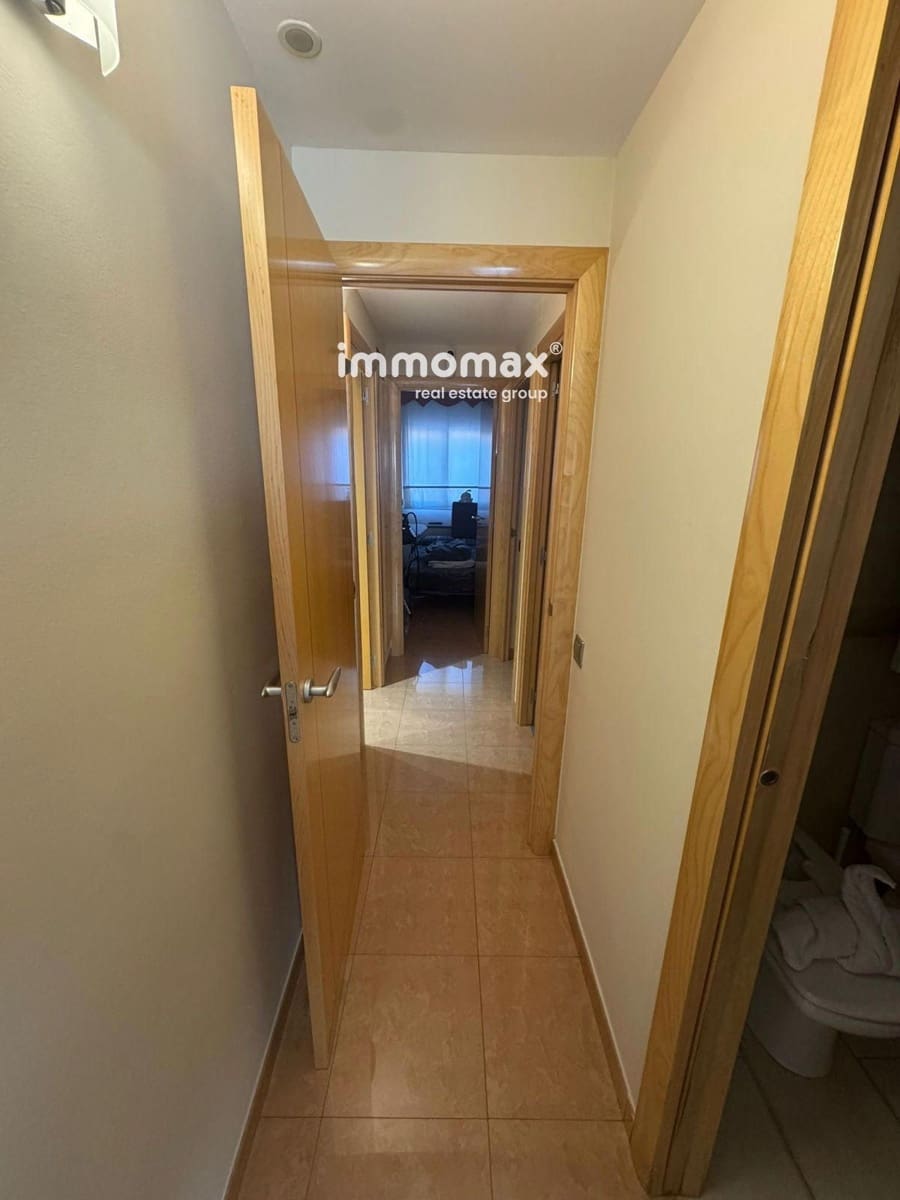 3 slaapkamer Flat te koop in Ripollet met zwembad garage - € 352.000 (Ref: 9720582)