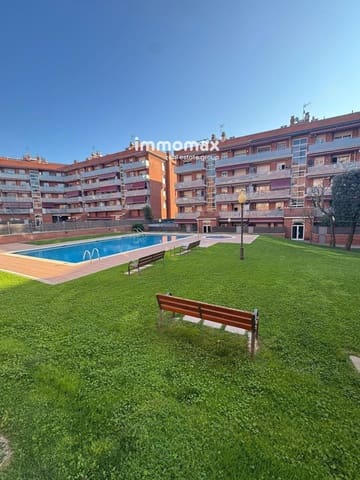 3 slaapkamer Flat te koop in Ripollet met zwembad garage - € 352.000 (Ref: 9720582)