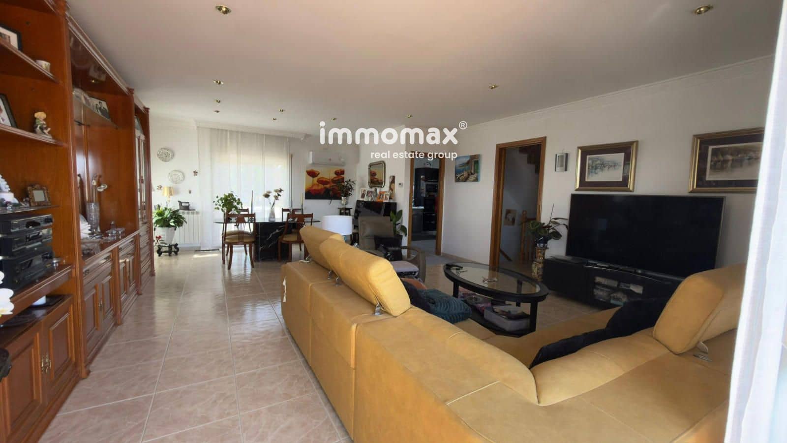 4 bedroom Villa for sale in Llica d'Amunt with pool garage - € 439,000 (Ref: 9726934)
