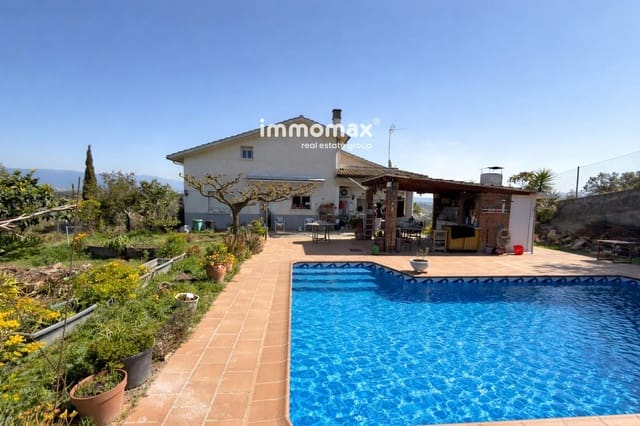 4 bedroom Villa for sale in Lliçà d'Amunt with pool garage - € 439,000 (Ref: 9726934)