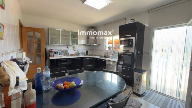 4 bedroom Villa for sale in Lliçà d'Amunt with pool garage - € 439,000 (Ref: 9726934)