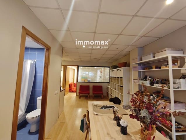 Kommersiell til leie i Castelldefels - € 950 (Ref: 9730687)