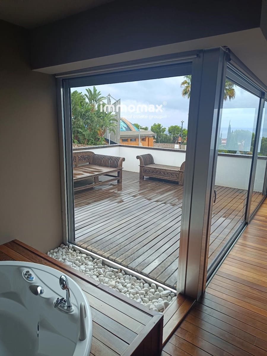 4 bedroom Villa for rent in Castelldefels with pool garage - € 12,000 (Ref: 9733406)