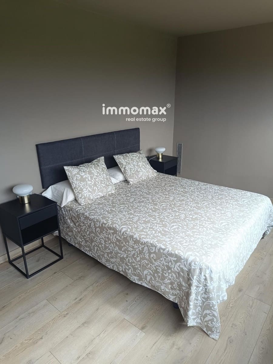 4 bedroom Villa for rent in Castelldefels with pool garage - € 12,000 (Ref: 9733406)