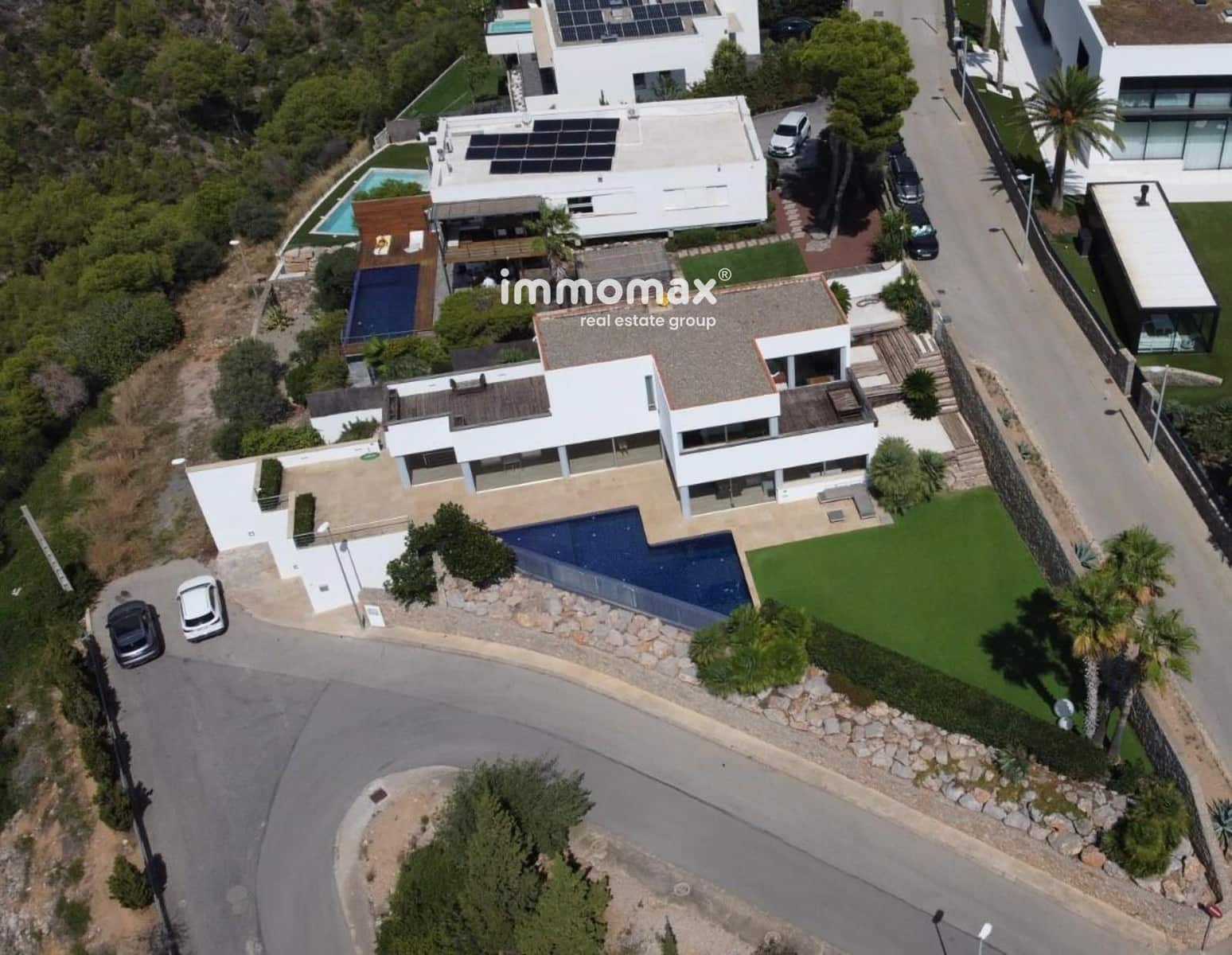 4 bedroom Villa for rent in Castelldefels with pool garage - € 12,000 (Ref: 9733406)