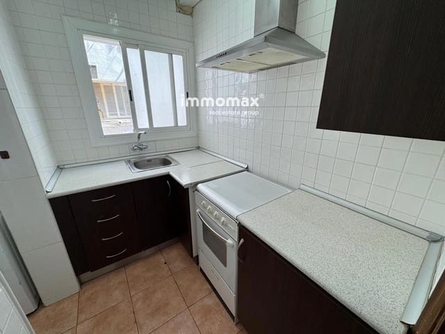 Piso de 3 habitaciones en Sant Boi de Llobregat en venta - 177.000 € (Ref: 9734017)
