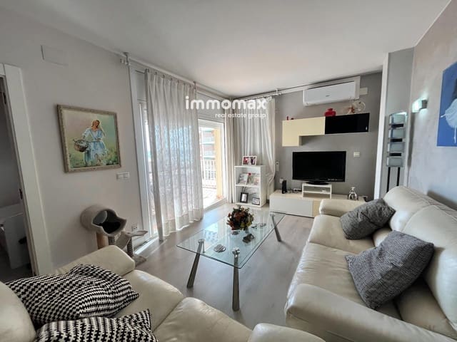 Piso de 3 habitaciones en Calafell en venta con piscina - 320.000 € (Ref: 9736149)