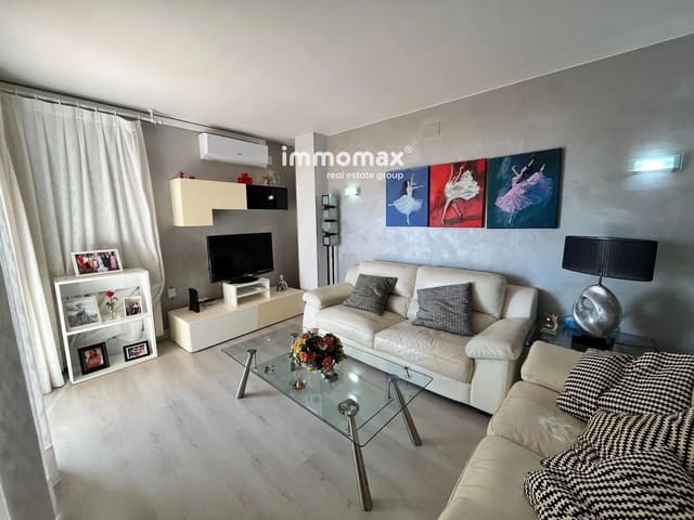 Piso de 3 habitaciones en Calafell en venta con piscina - 320.000 € (Ref: 9736149)