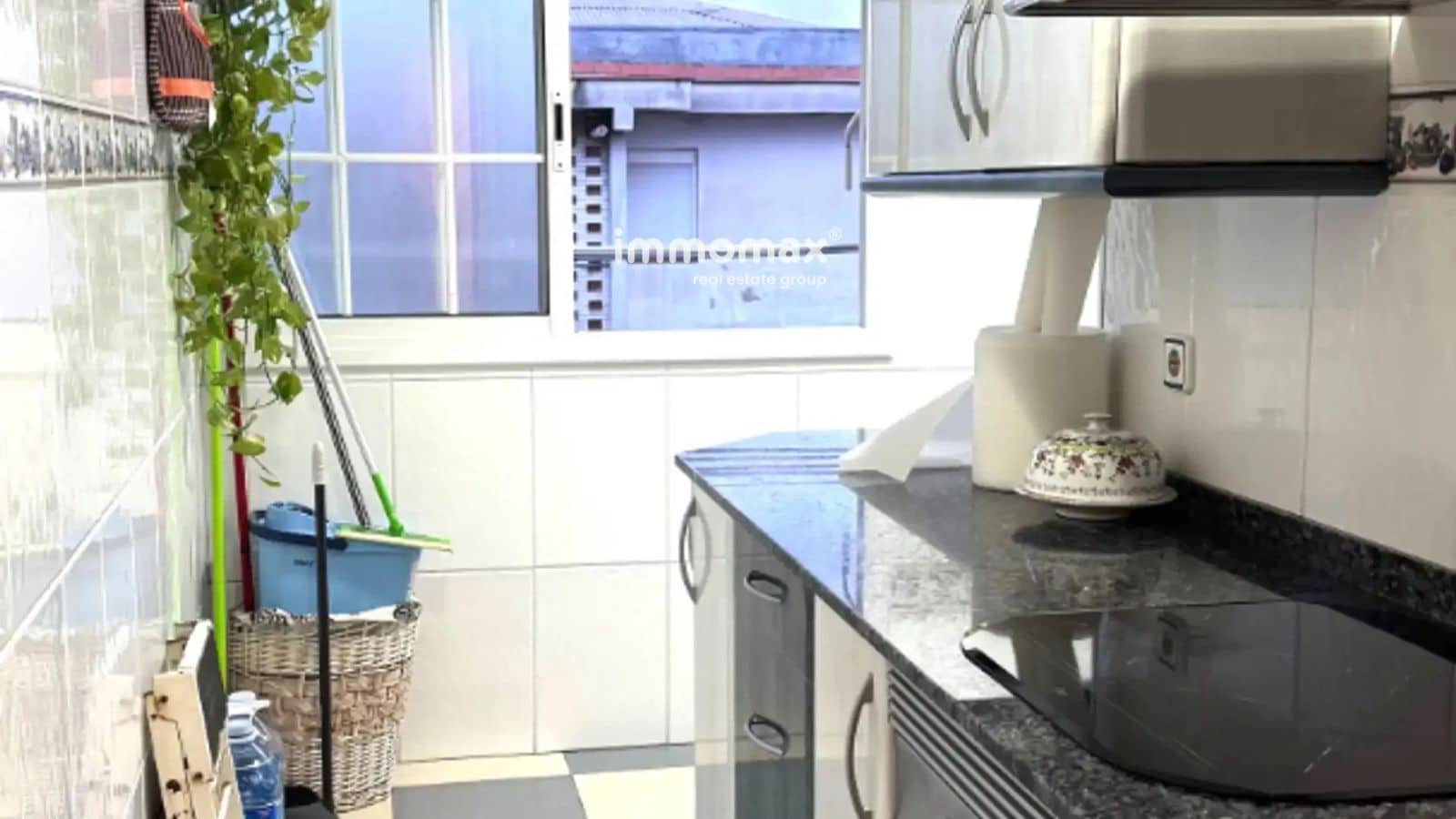 3 bedroom Flat for sale in Cornella de Llobregat - € 196,000 (Ref: 9739141)