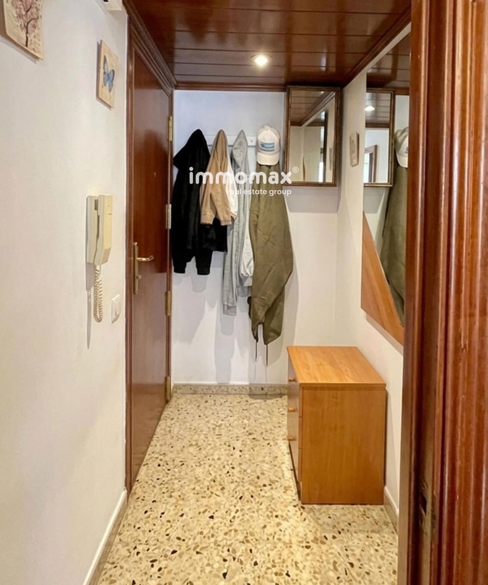 Piso de 3 habitaciones en Barcelona ciudad en alquiler - 765 € (Ref: 9745172)
