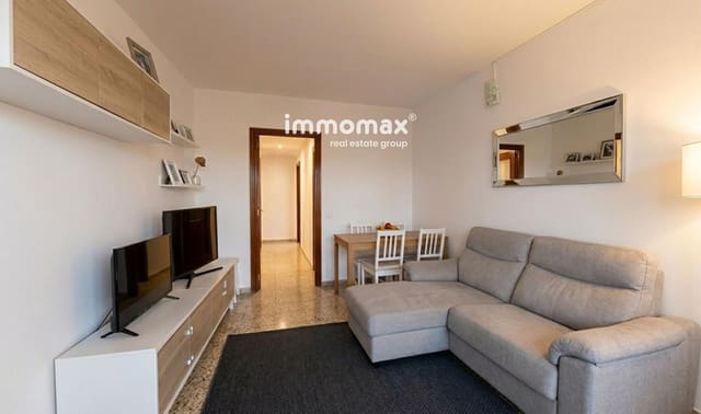 Piso de 3 habitaciones en Horta-Guinardó, Barcelona ciudad en alquiler - 765 € (Ref: 9745172)