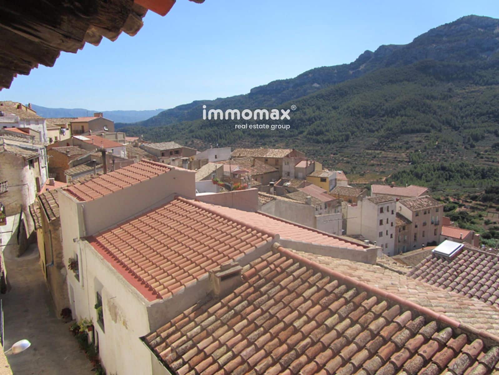 Villa til salgs i Pauls med garasje - € 56 000 (Ref: 9756724)