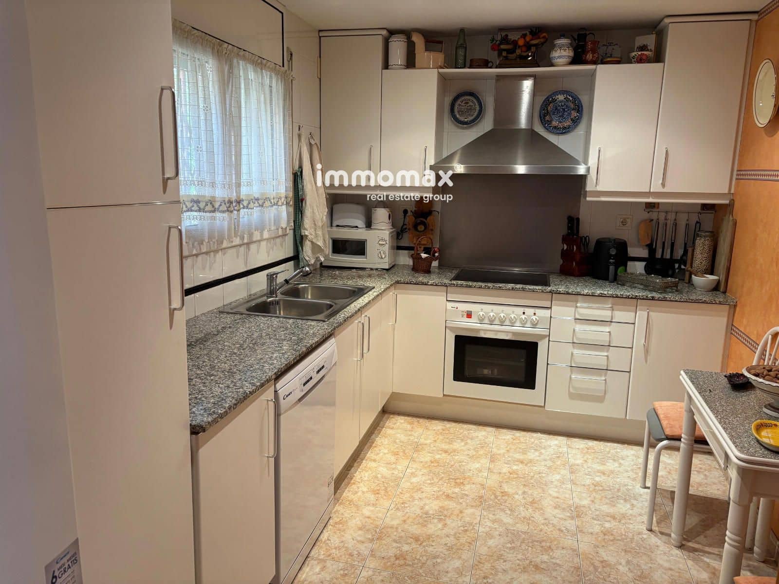 3 sovrum Hus till salu i Vallirana med garage - 420 000 € (Ref: 9770050)