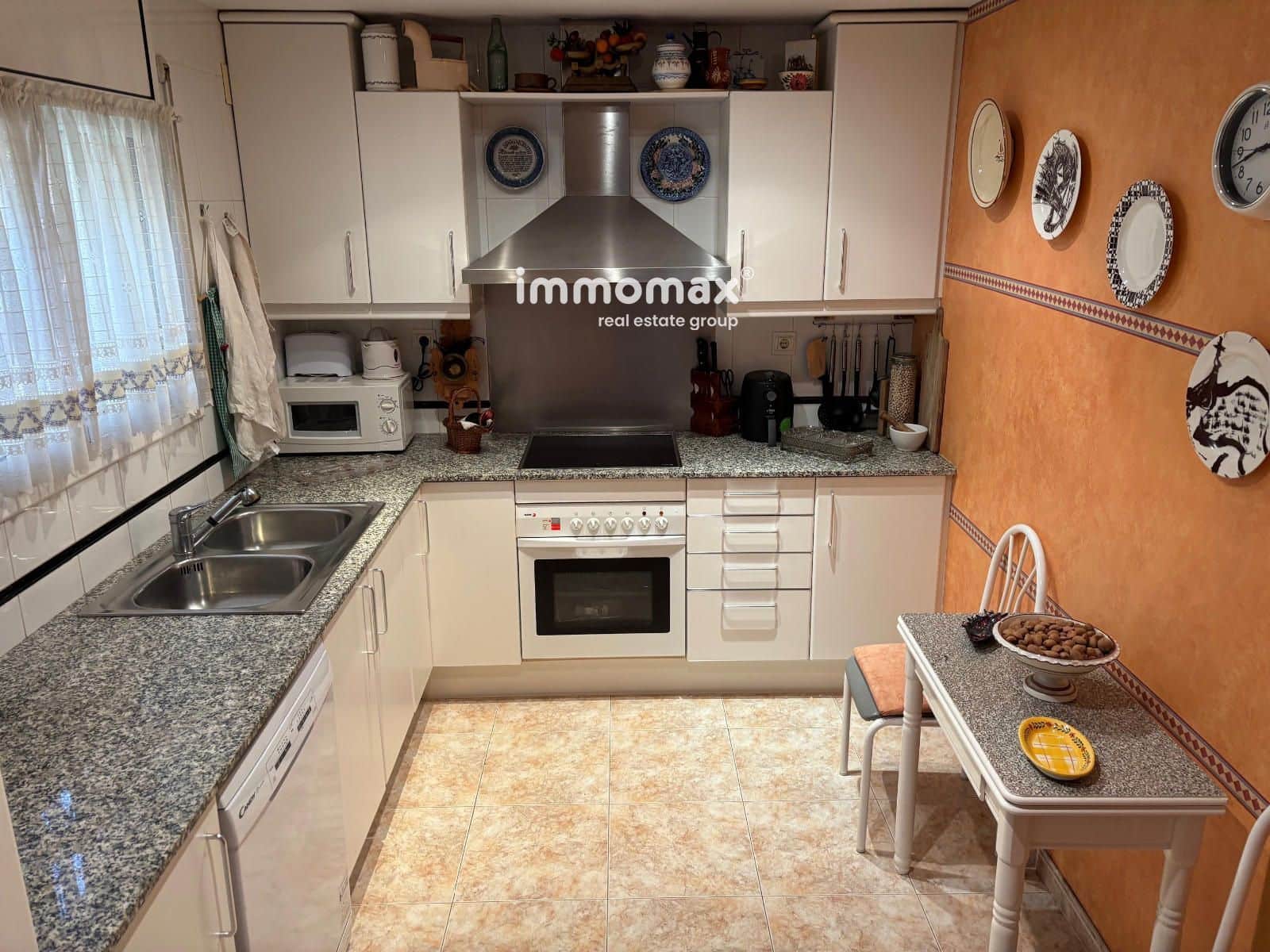 3 sovrum Hus till salu i Vallirana med garage - 420 000 € (Ref: 9770050)