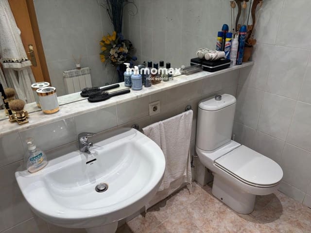 3 sovrum Hus till salu i Vallirana med garage - 420 000 € (Ref: 9770050)