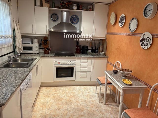 3 sovrum Hus till salu i Vallirana med garage - 420 000 € (Ref: 9770050)