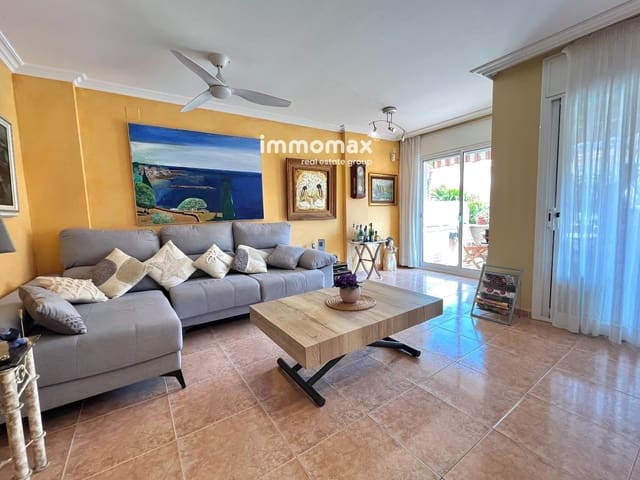 Casa de 4 habitaciones en Cubelles en venta con piscina garaje - 450.000 € (Ref: 9778441)