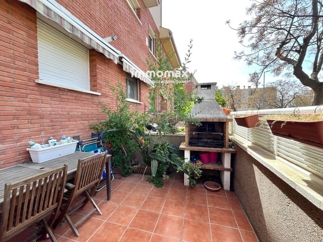 Casa de 4 habitaciones en Cubelles en venta con piscina garaje - 450.000 € (Ref: 9778441)