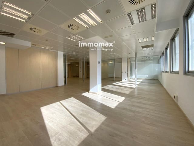 Toimisto vuokrattavana paikassa Barcelona kaupunki - 7 334 € (Ref: 9778639)
