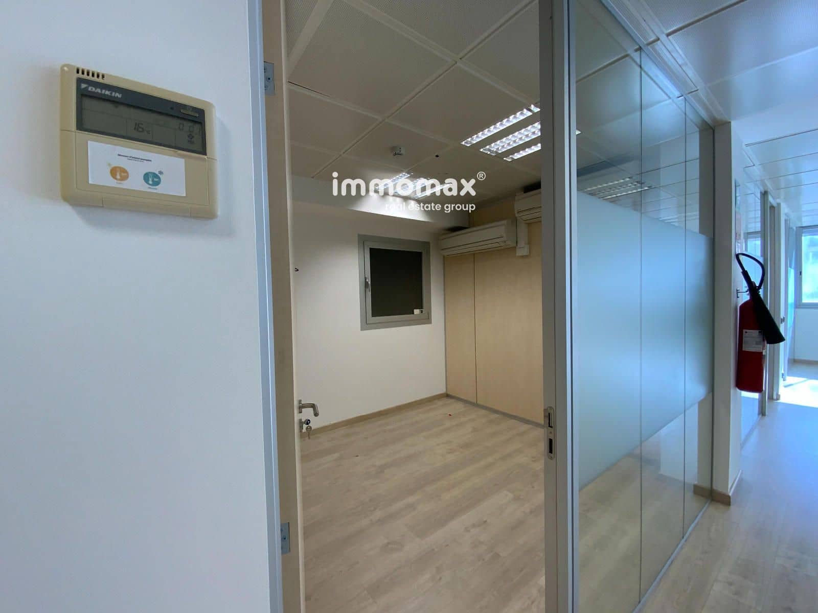 Toimisto vuokrattavana paikassa Barcelona kaupunki - 7 334 € (Ref: 9778639)