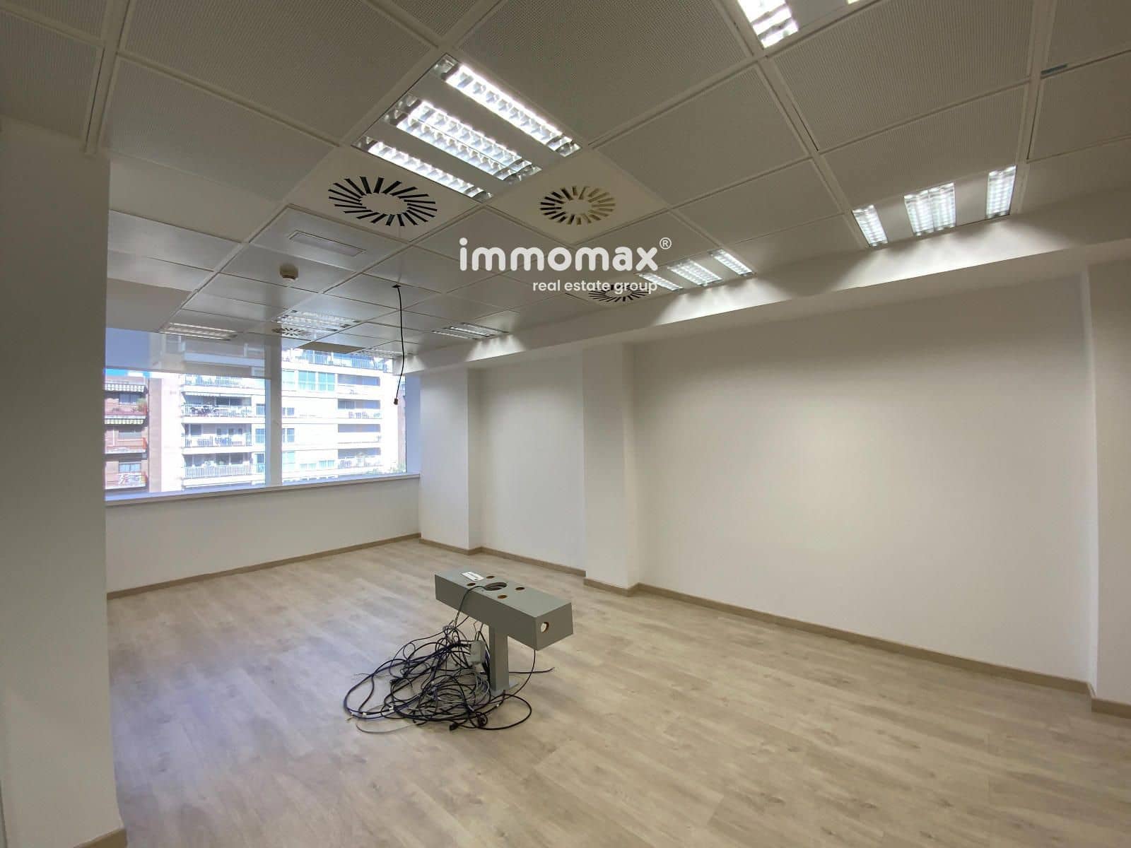 Toimisto vuokrattavana paikassa Barcelona kaupunki - 7 334 € (Ref: 9778639)