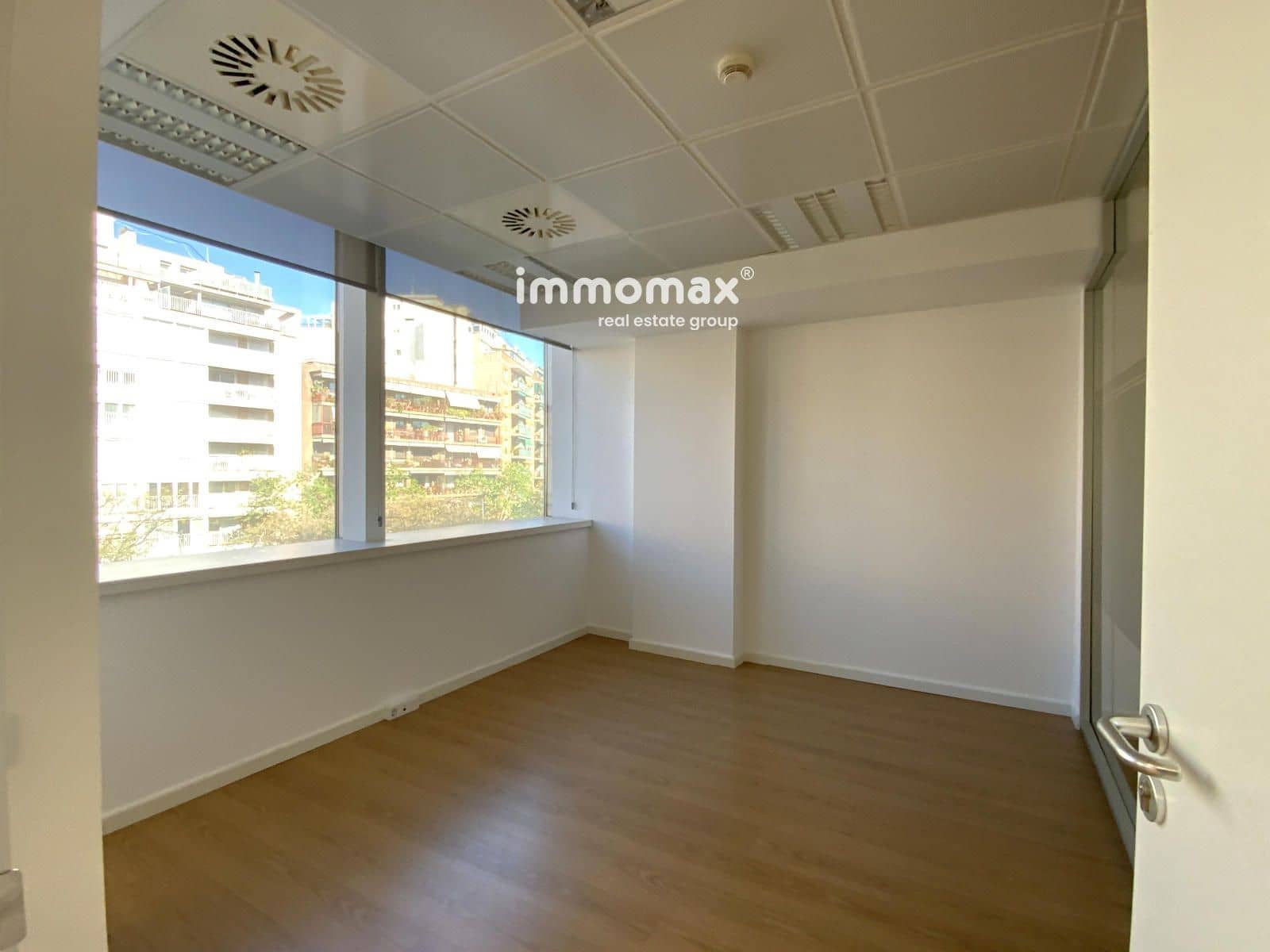 Ufficio da affittare in Barcelona citta - 3.192 € (Rif: 9778641)